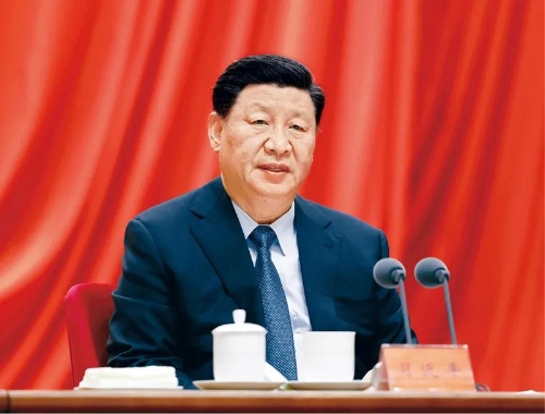 2021年2月20日，党史学习教育动员大会在北京召开。中共中央总书记、国家主席、中央军委主席习近平出席会议并发表重要讲话。